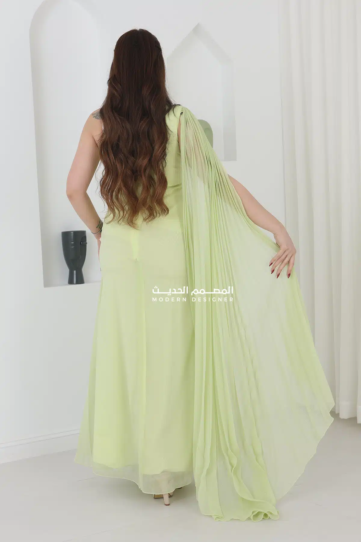 فستان سواريه ناعم بشال أنيق