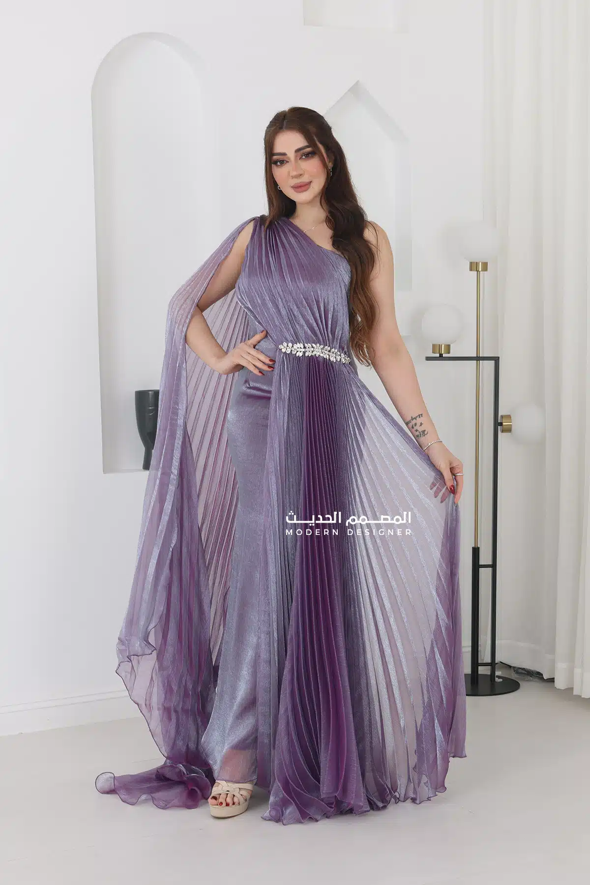 فستان سواريه ناعم بشال أنيق