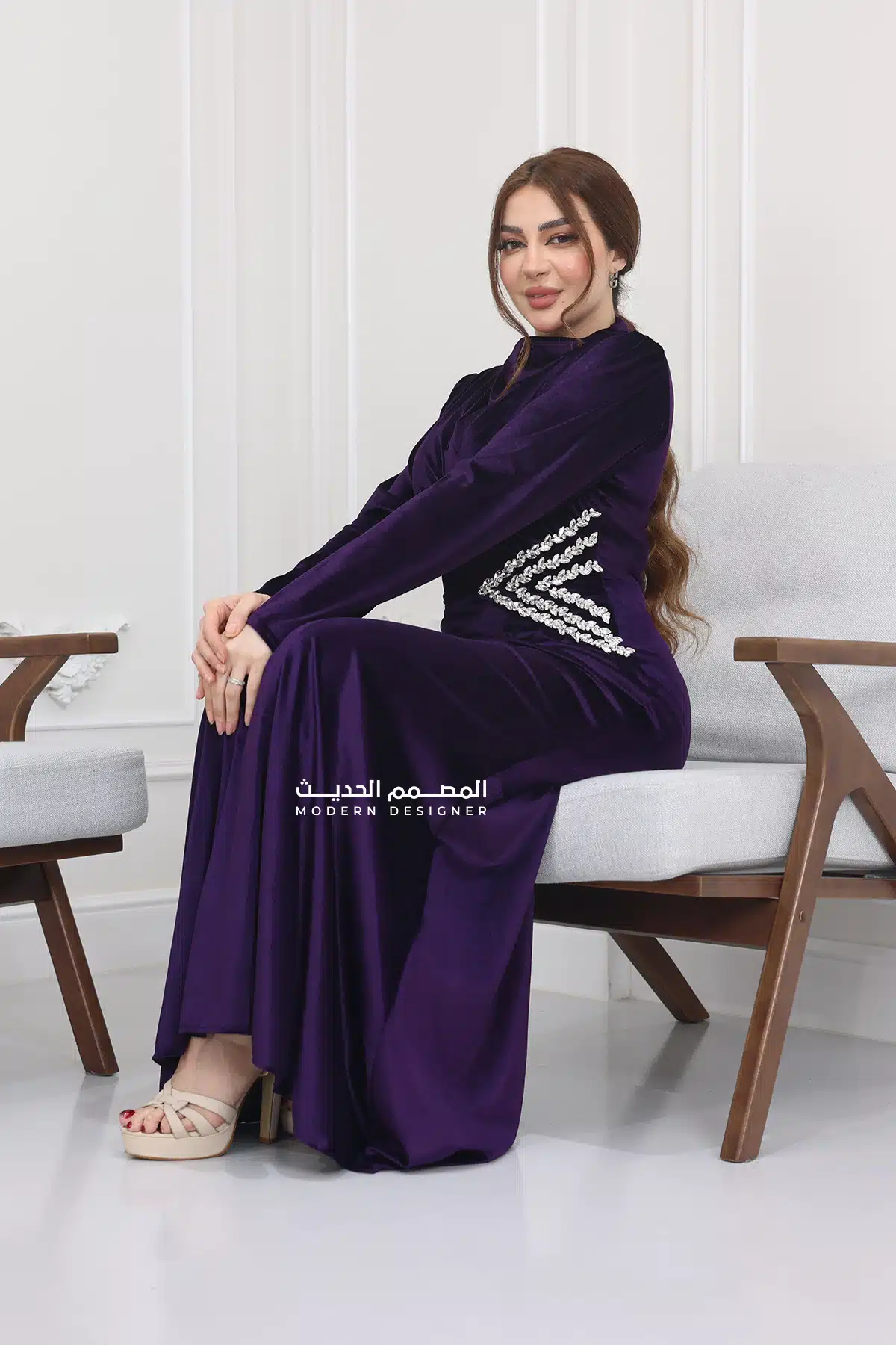 فستان طويل ناعم شتوي فخم فستان طويل ناعم شتوي فخم