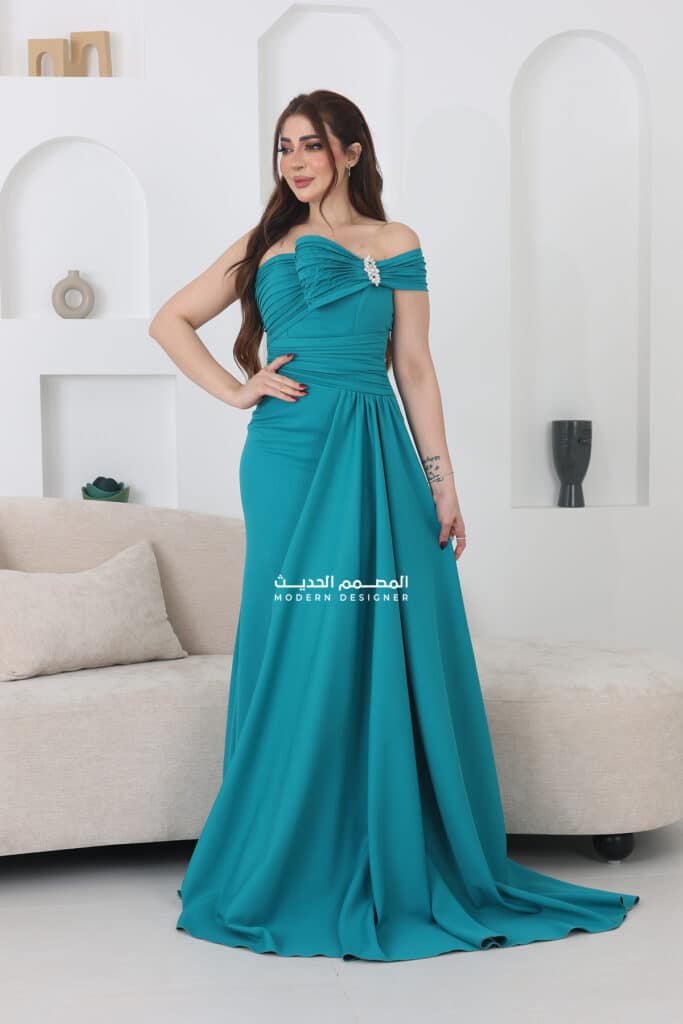 فستان ناعم سواريه فخم فستان ناعم سواريه فخم