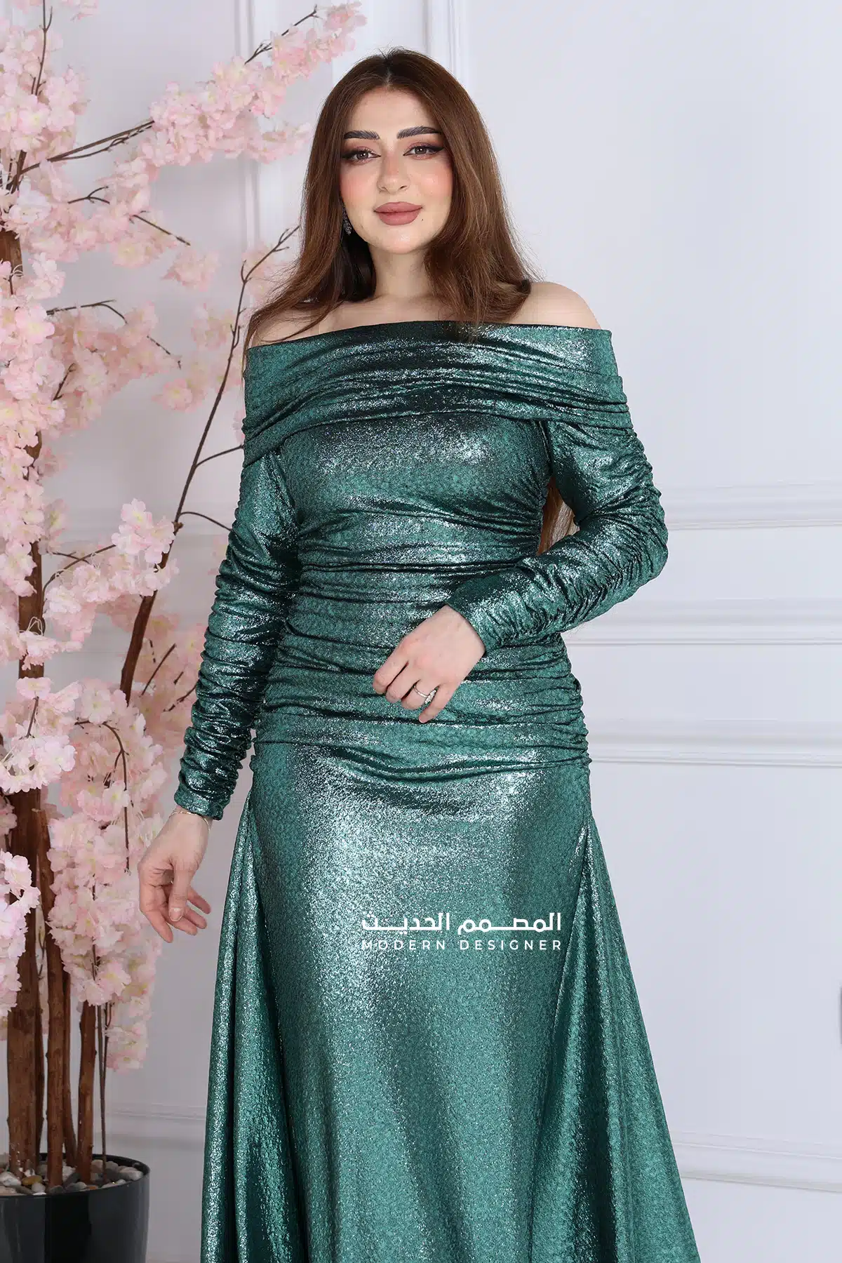 فستان طويل ناعم فخم فستان طويل ناعم فخم