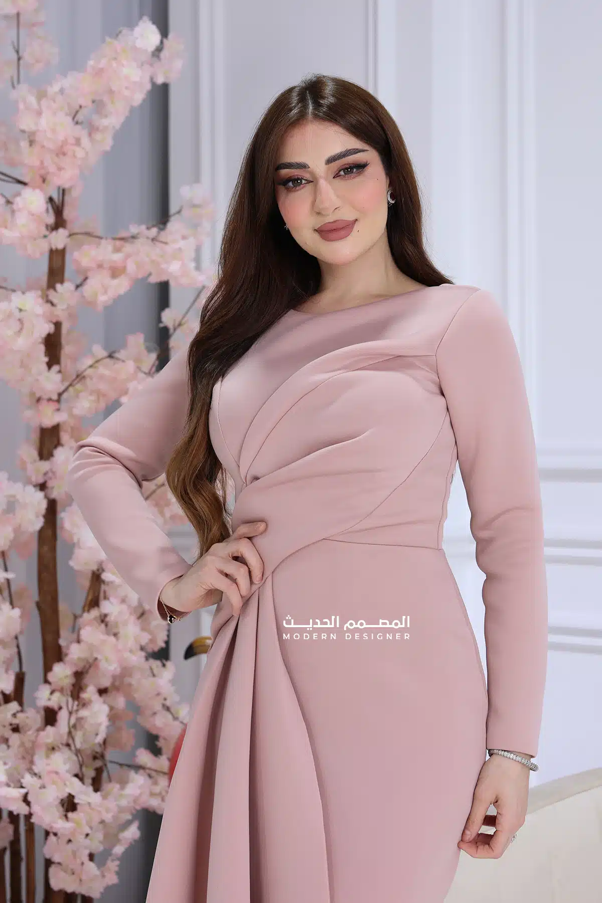 فستان فخم قصير فستان فخم قصير
