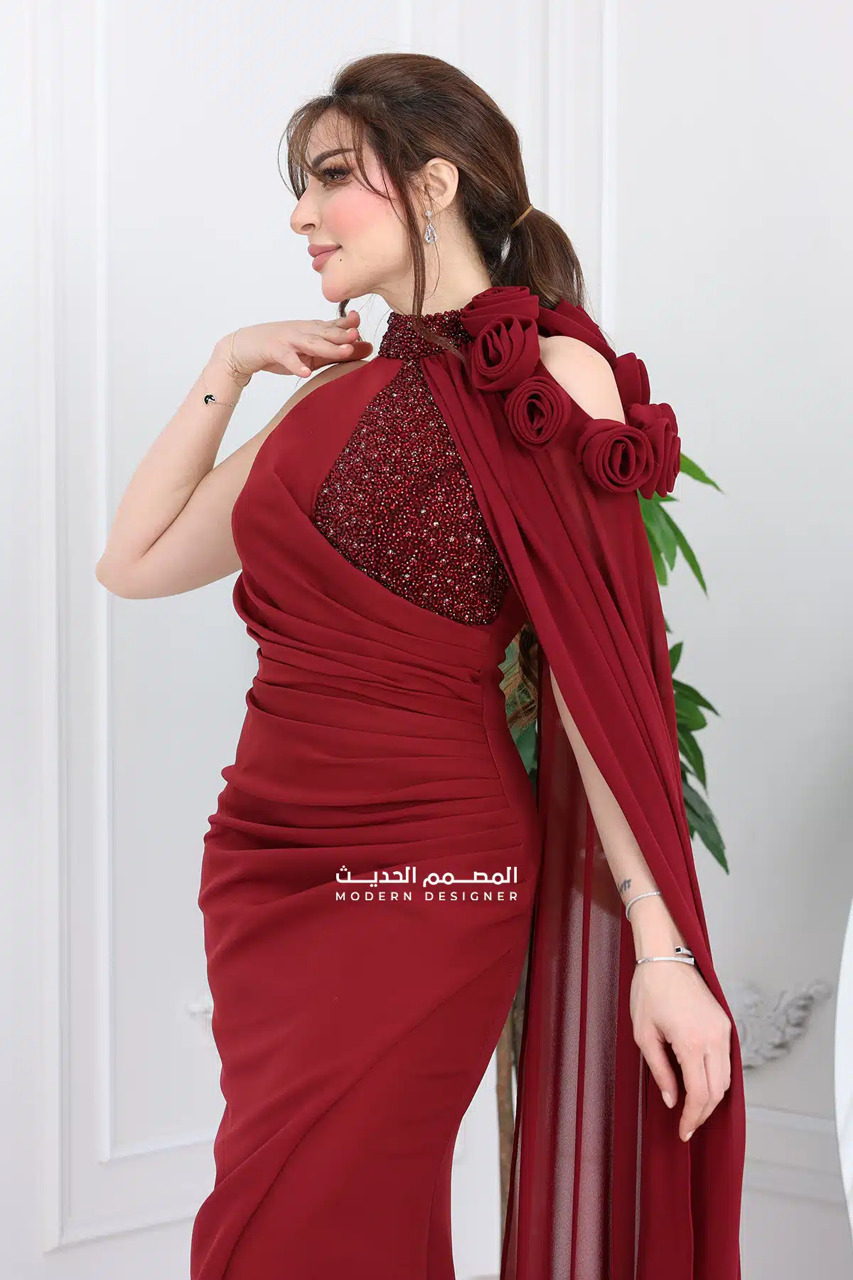 فستان أنيق عصري