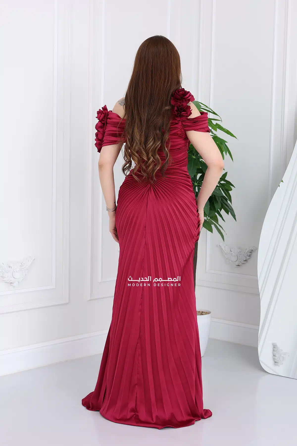 فستان بتصميم روماني