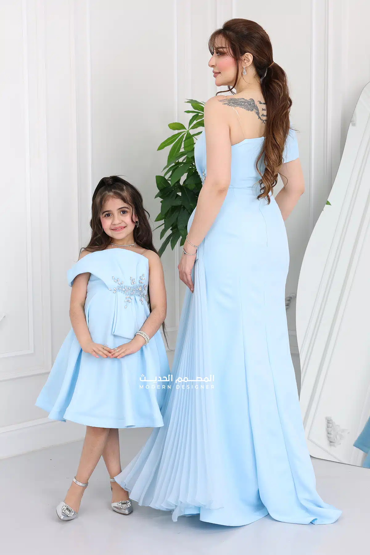 فستان بناتي عصري