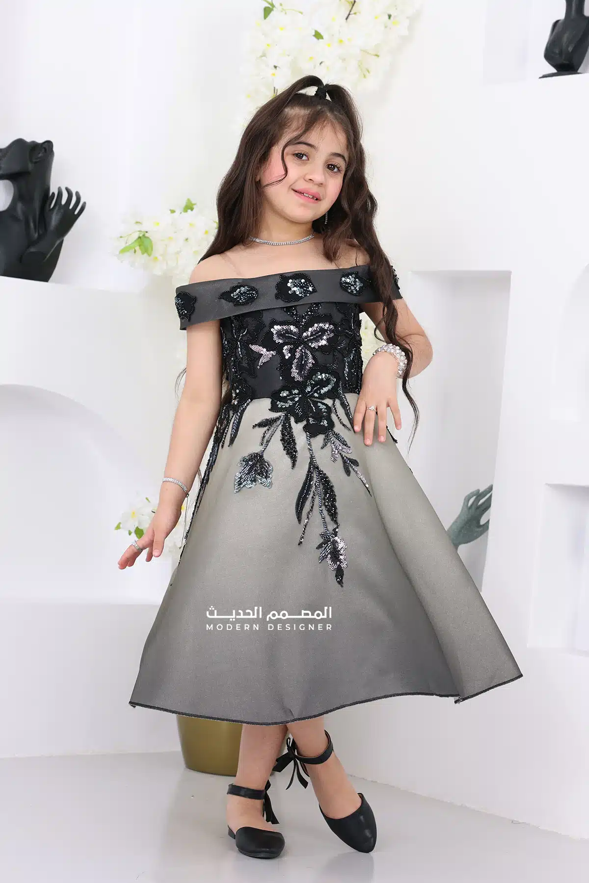 فستان بناتي ملكي