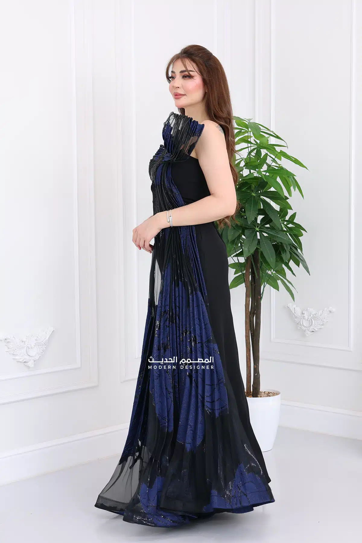 فستان حفلات فاخر