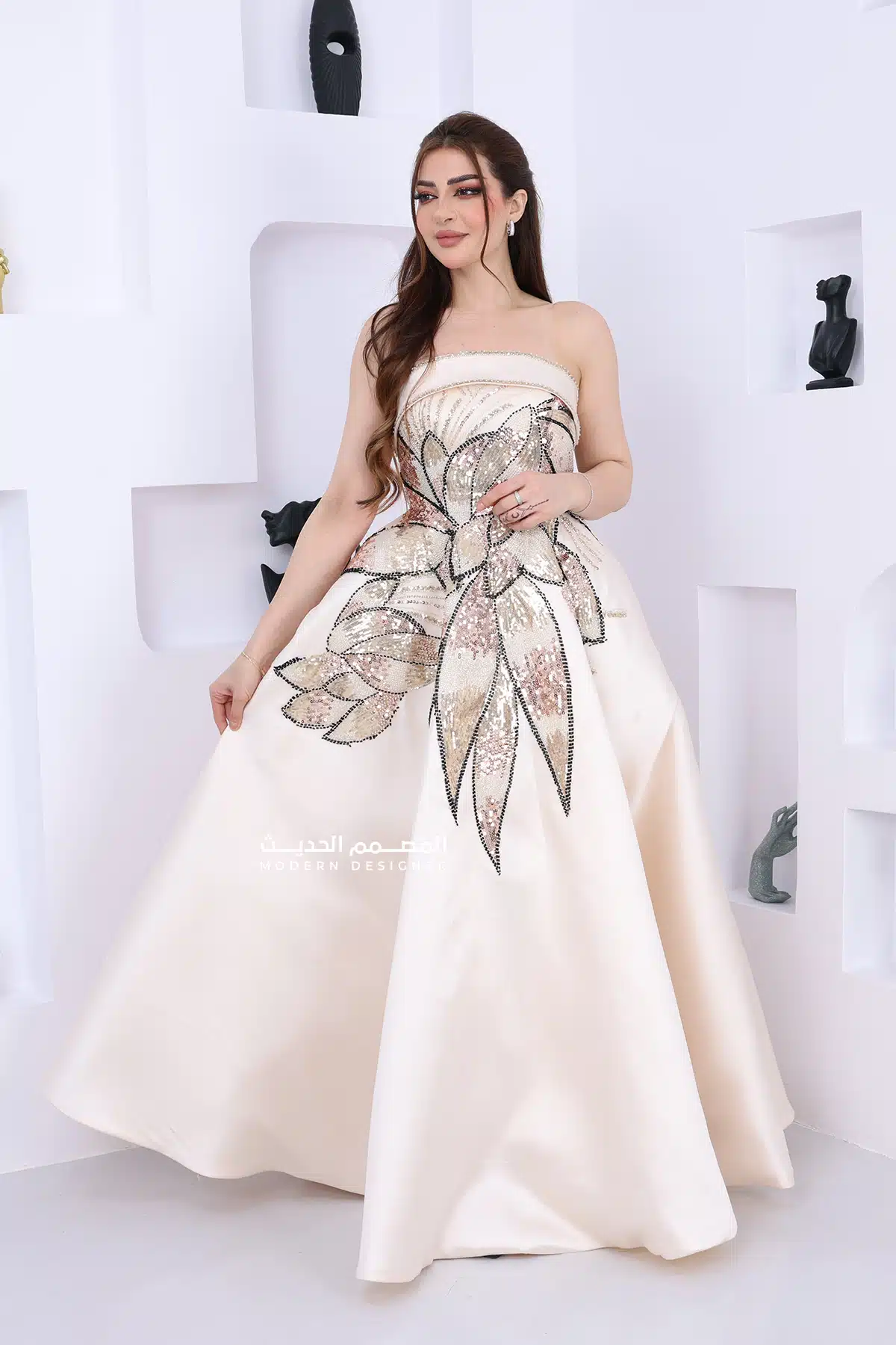 فستان طويل فخم انيق