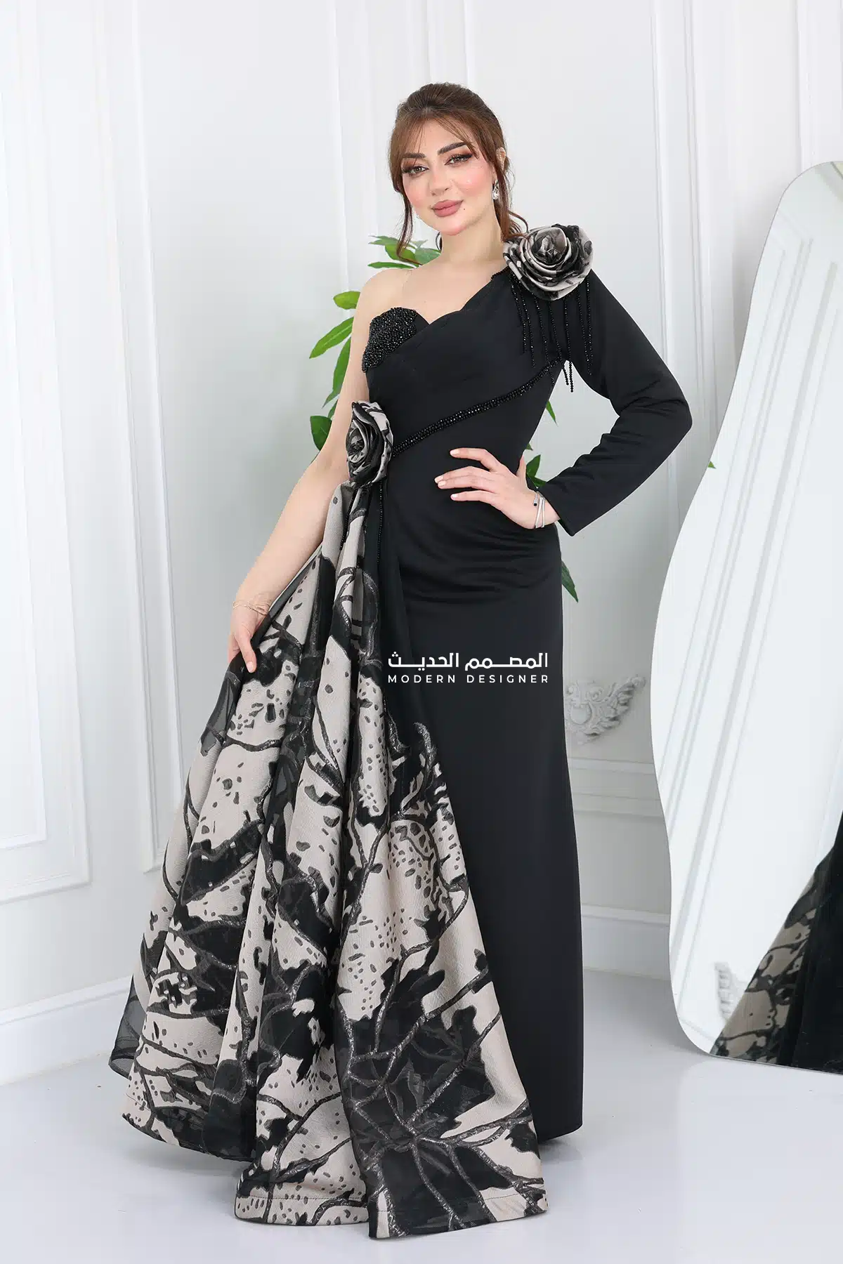فستان سهرة تصميم فاخر