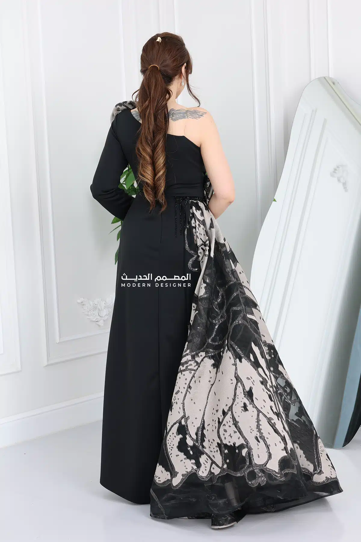 فستان سهرة تصميم فاخر