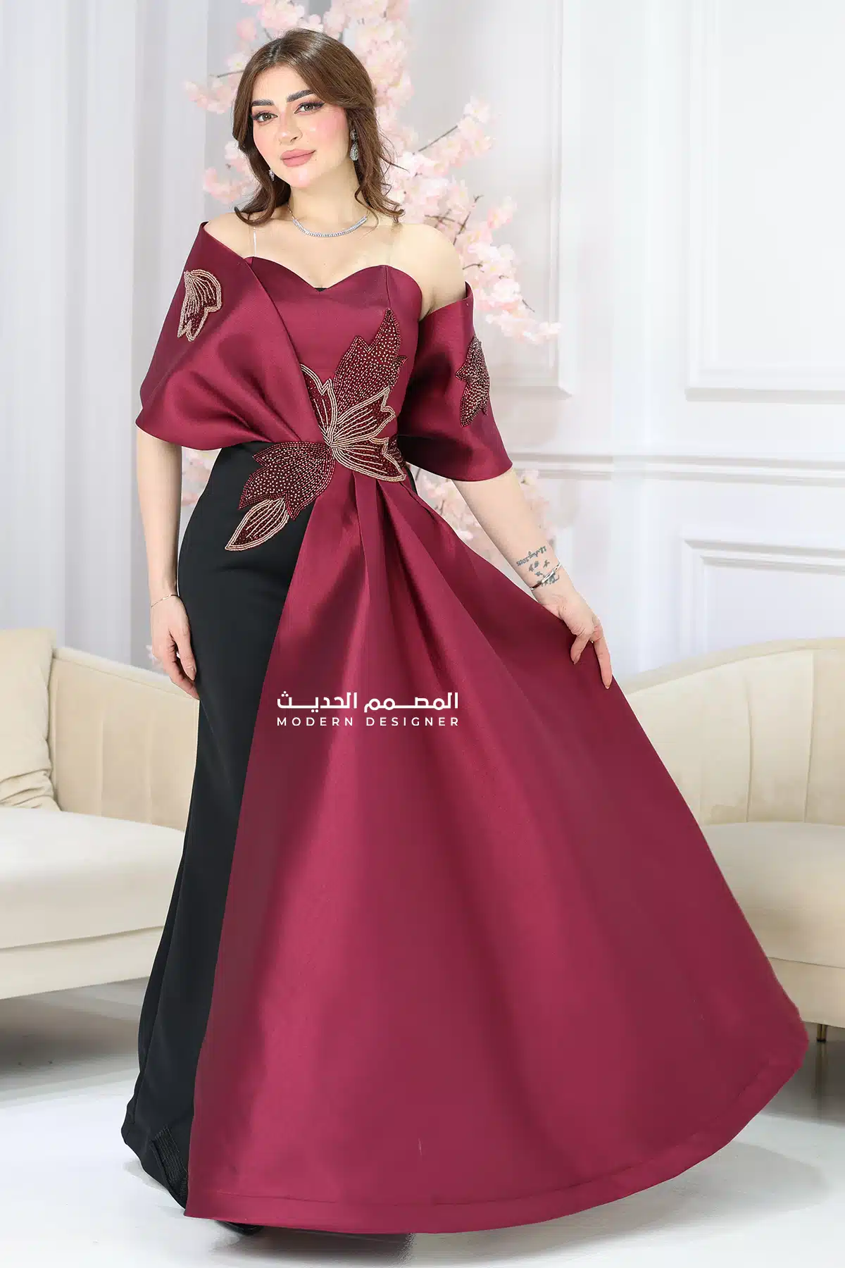 فستان سواريه بتطريز فاخر