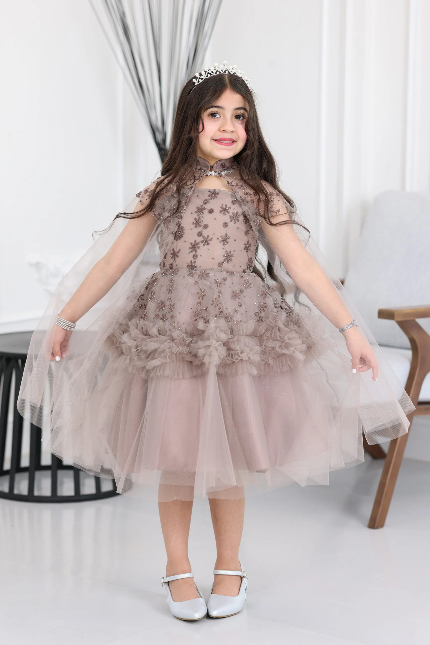 فستان بناتي تل فاخر