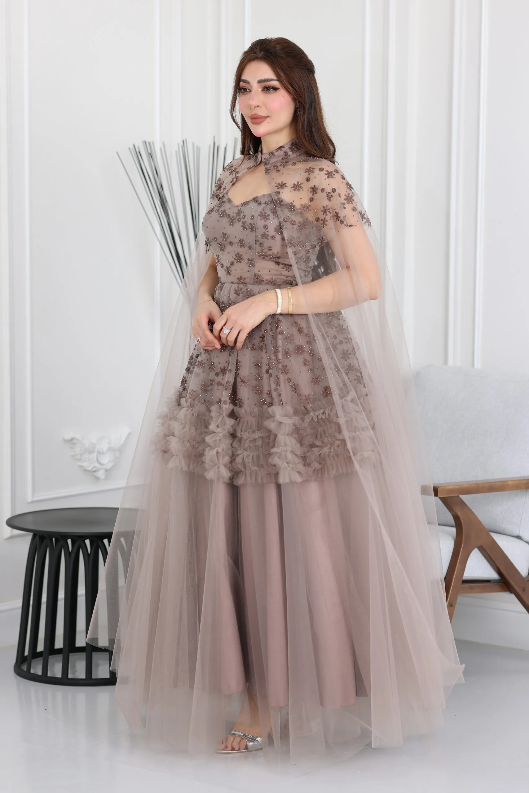 فستان مناسبات بتطريز فاخر