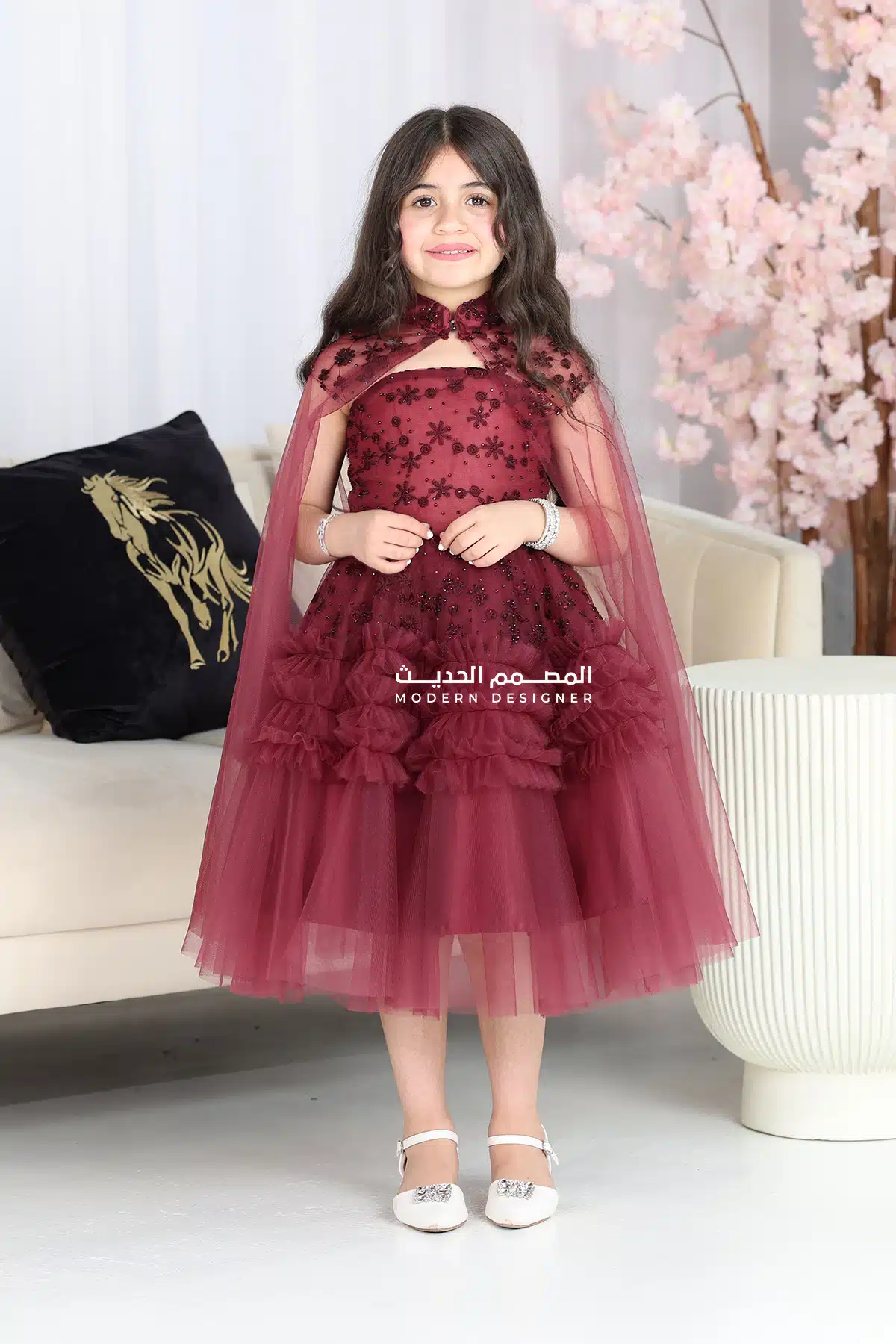 فستان بناتي تل فاخر