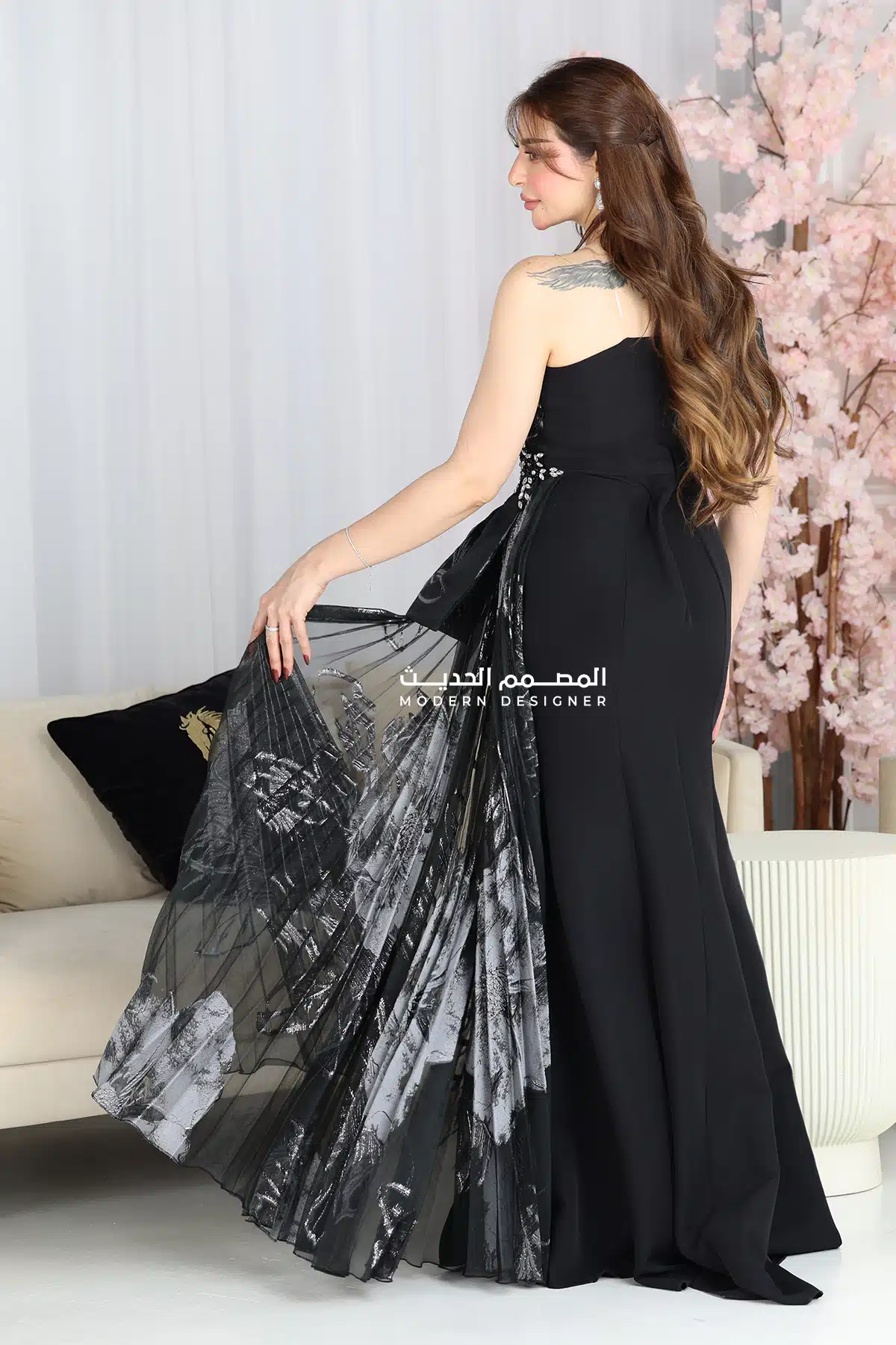 فستان مناسبات بتصميم انيق