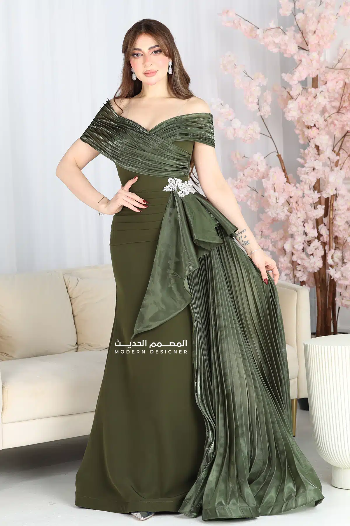 فستان مناسبات بتصميم فاخر فستان مناسبات بتصميم فاخر