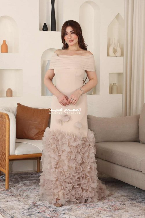 فستان ناعم راقي للمناسبات