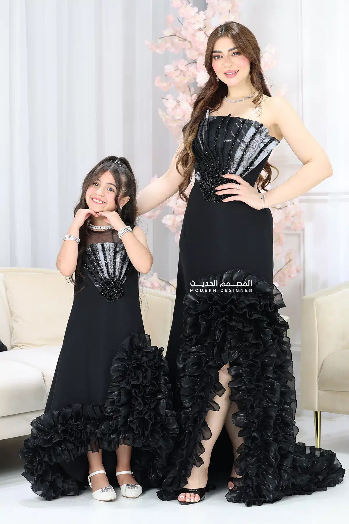 فستان طويل ملكي