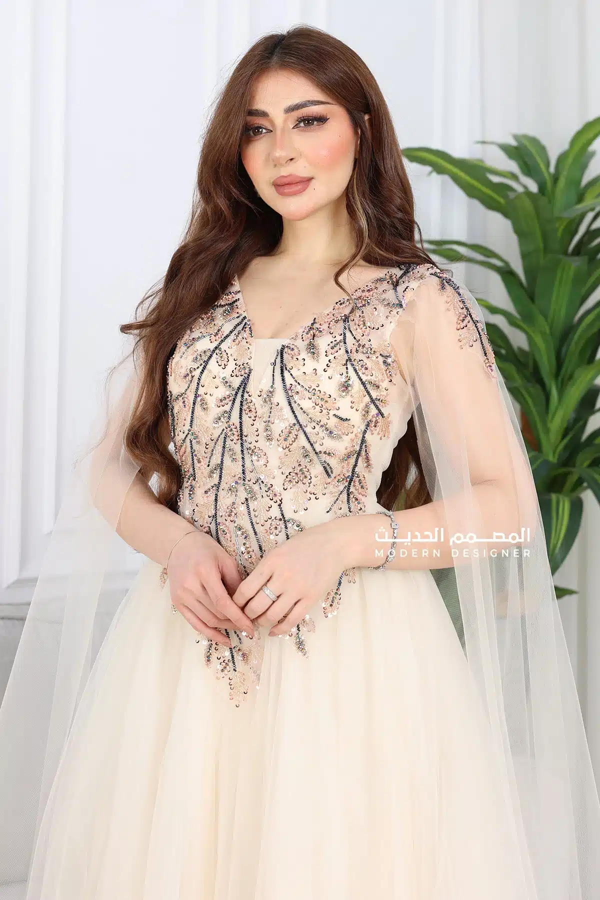 فستان سهرة تصميم راقي