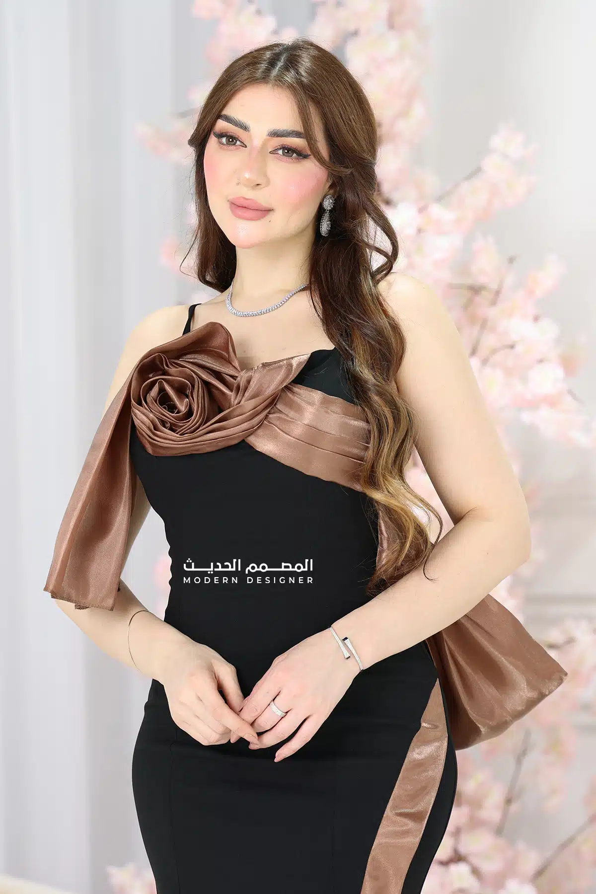 فستان أنيق كلاسيكي