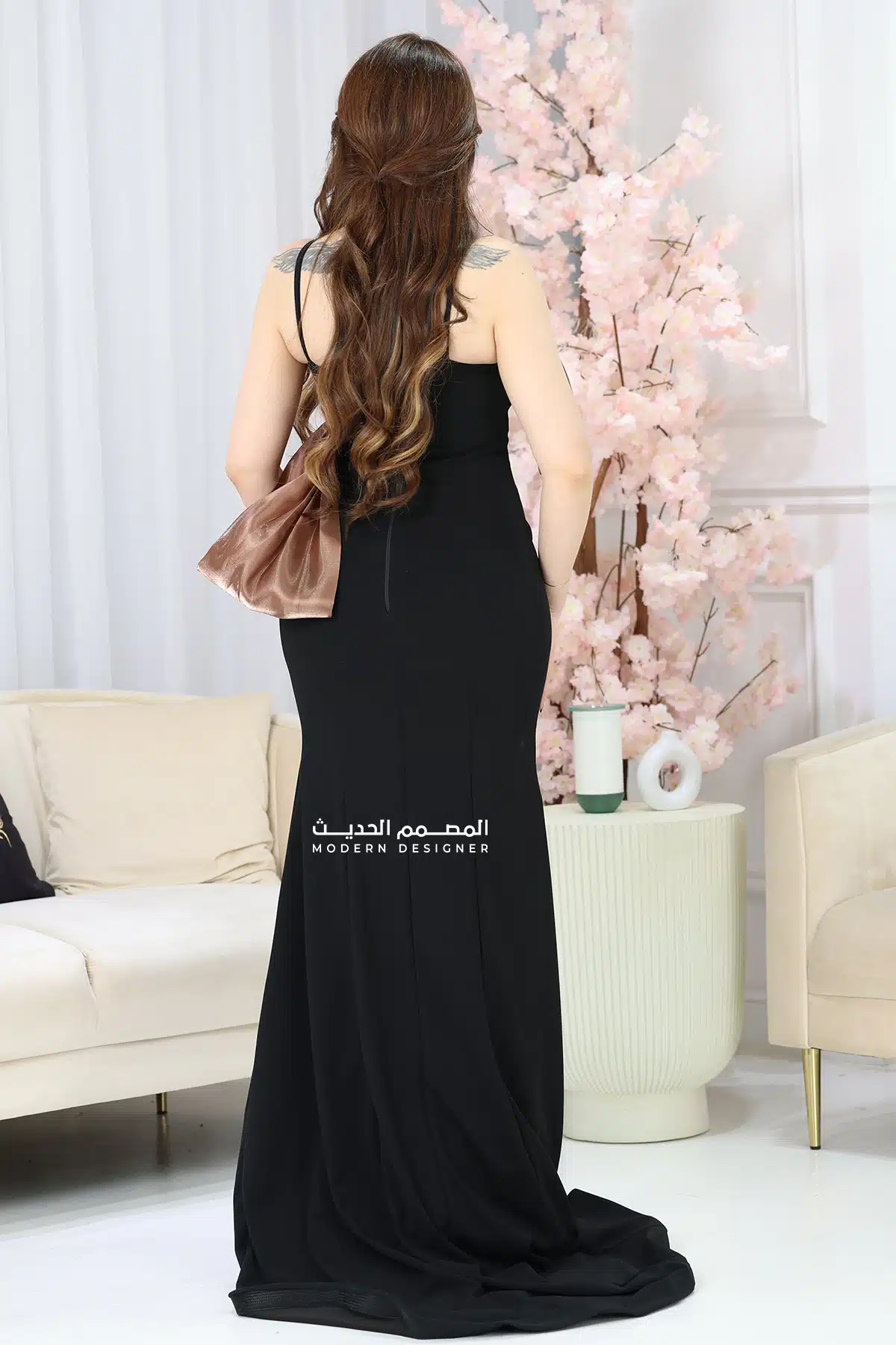 فستان أنيق كلاسيكي