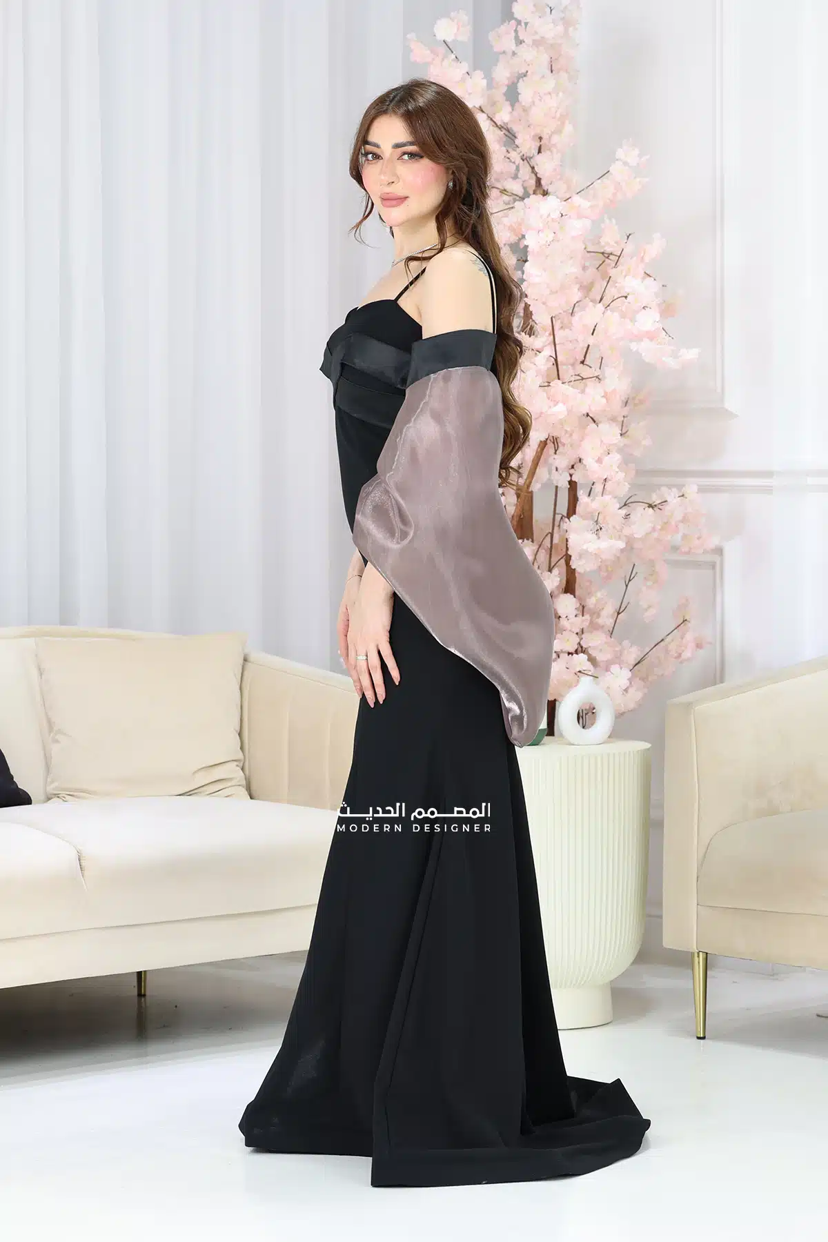فستان فاخر عصري للسهرات