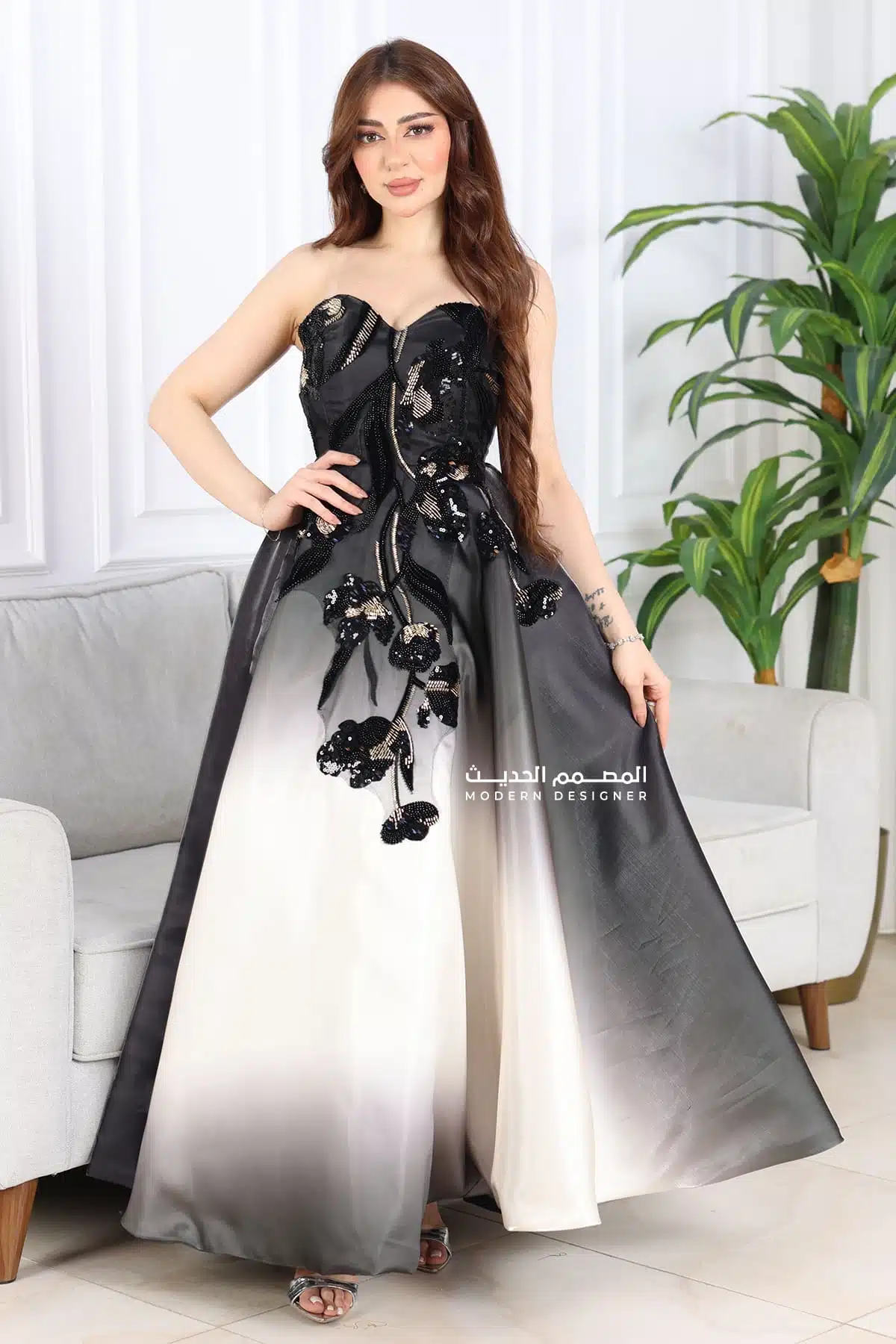 فستان حفلات بتطريز راقي