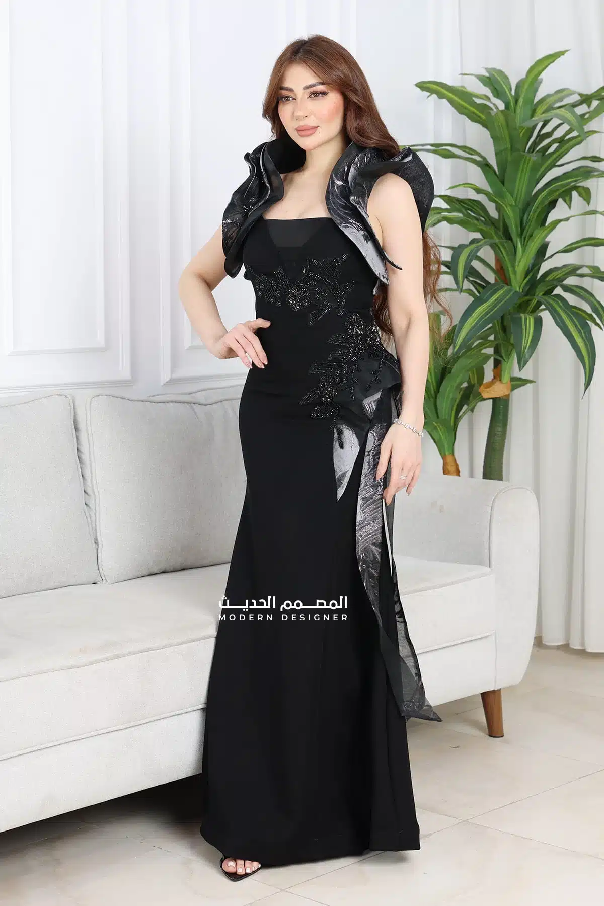 فستان سهرة بتصميم انيق