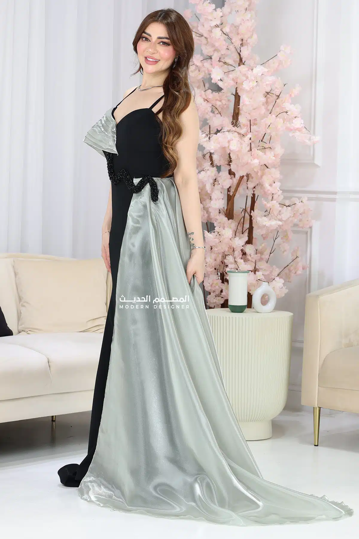 فستان سهرة سواريه أنيق
