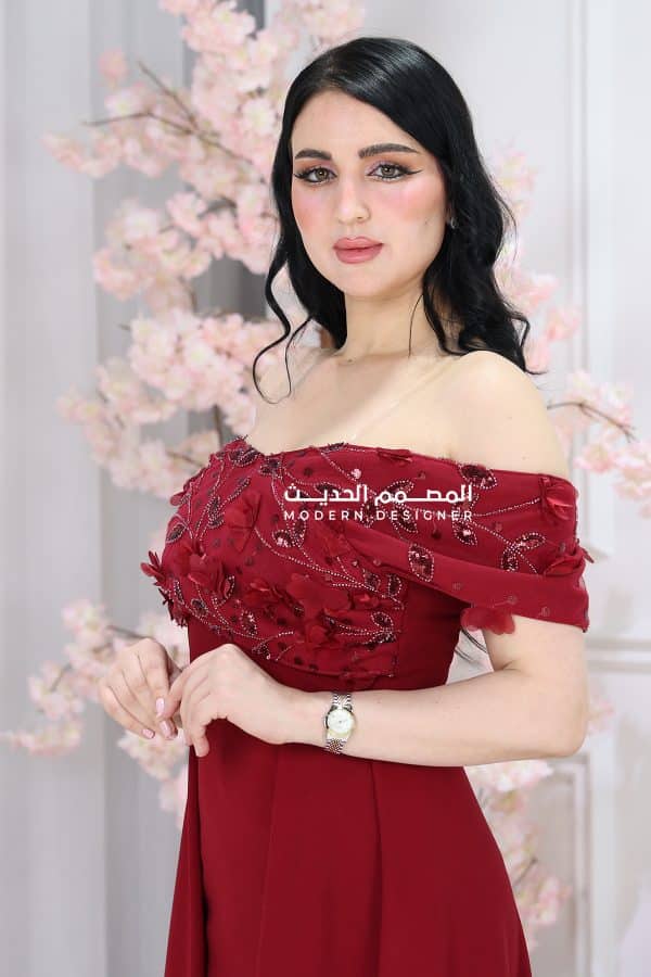 فستان سهرة فخم عصري