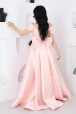 فستان سهرة   بتفاصيل فاخرة