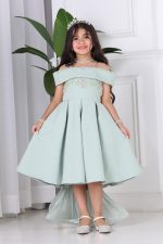 فستان بناتي بتطريز انيق