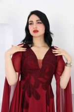 فستان سهرة مطرز طويل