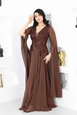 فستان سهرة مطرز طويل