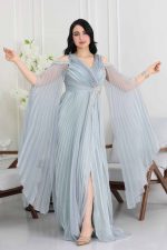 فستان سواريه بأكمام طويلة