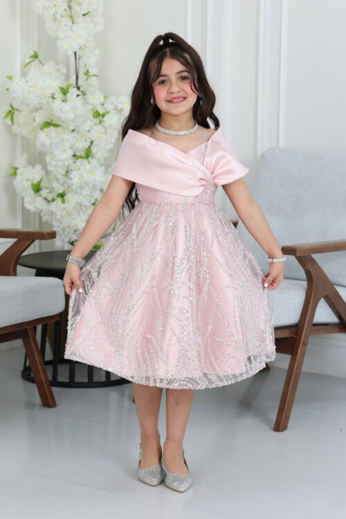 فستان بناتي راقي مطرز