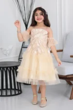 فستان بناتي تل كتف نازل