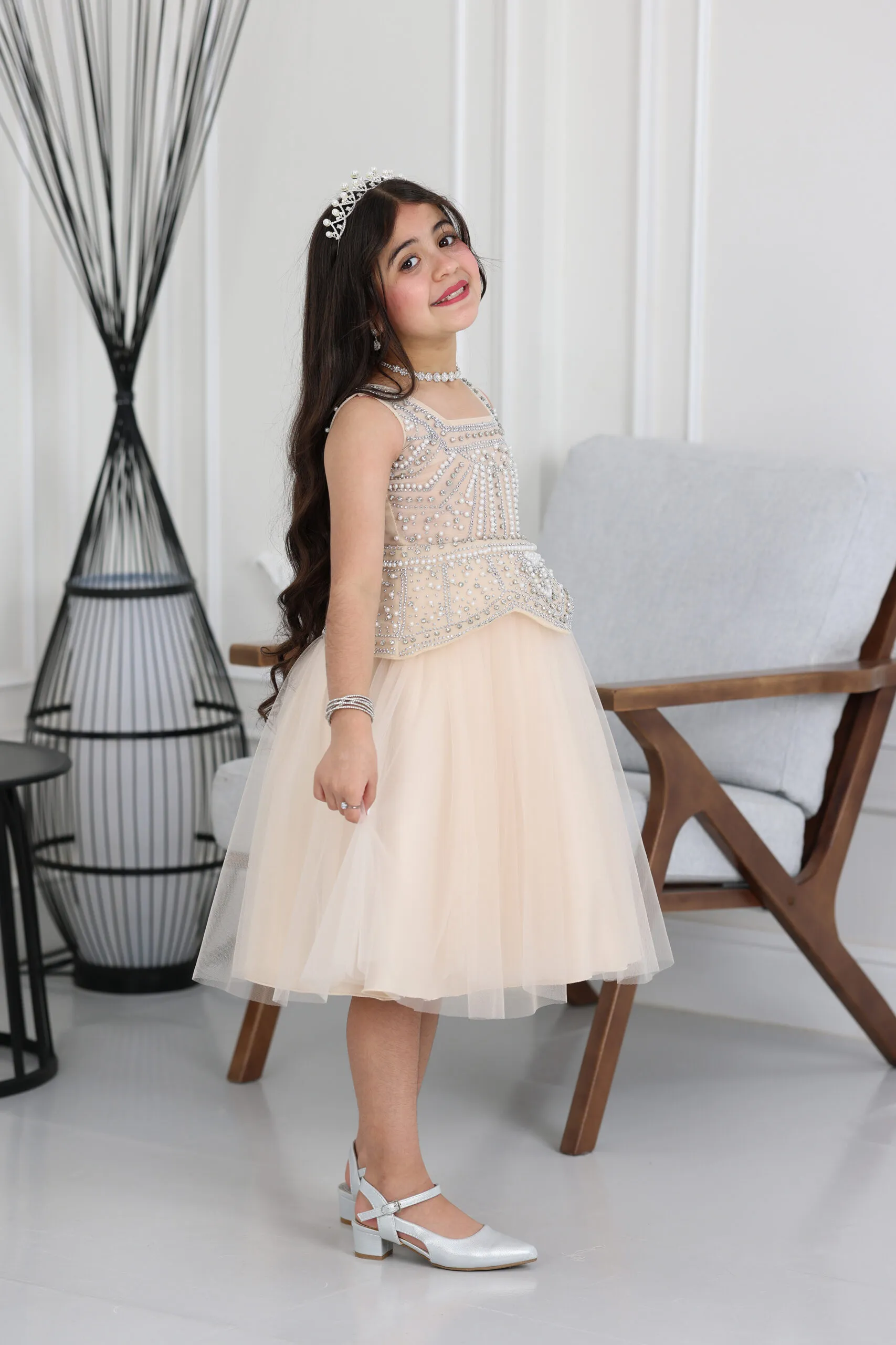 فستان بناتي تطريز لؤلؤ