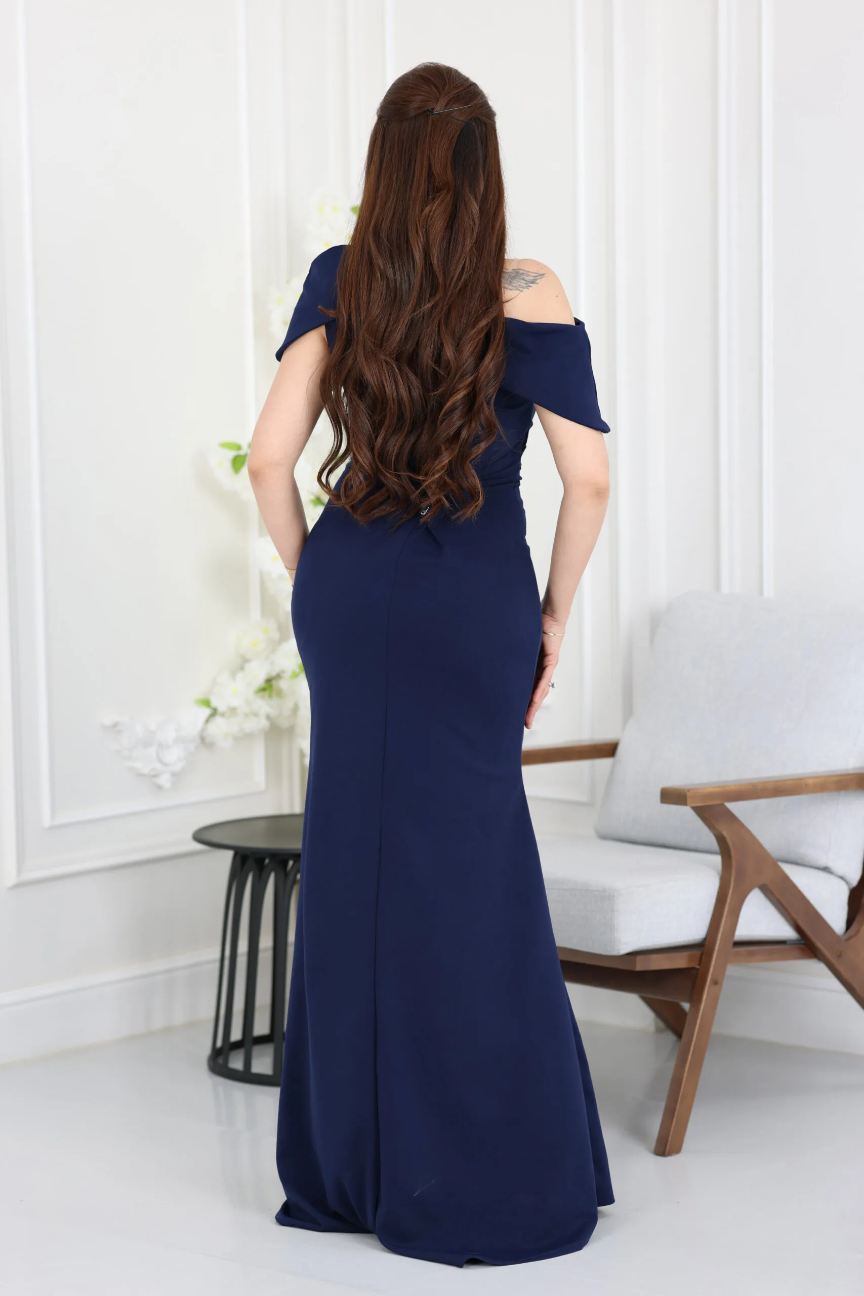 فستان سهرة كريب مطرز