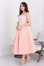 فستان سهرة ميدي مطرز