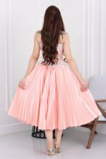 فستان سهرة ميدي مطرز