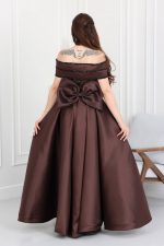 فستان سهرة مطرز انيق