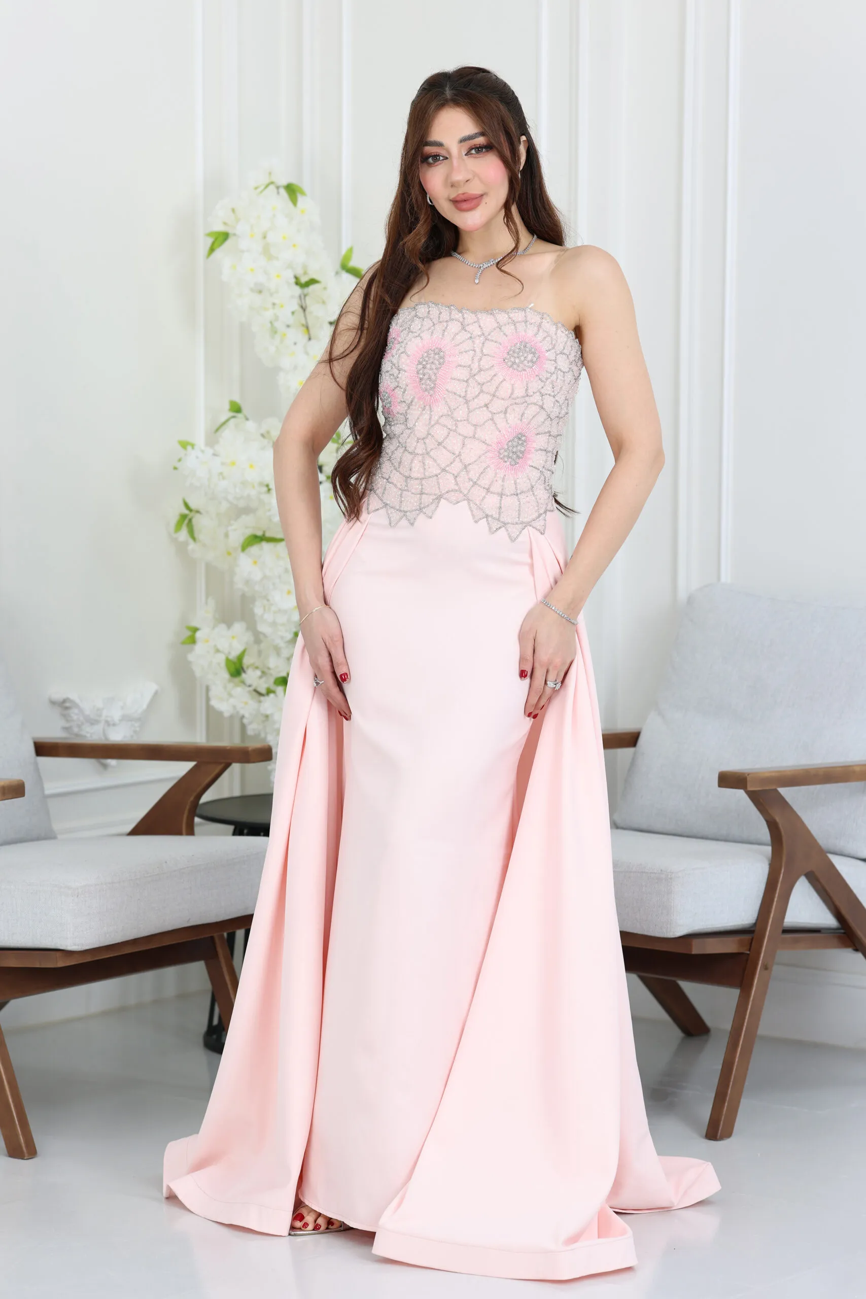 فستان سهرة تب بتطريز