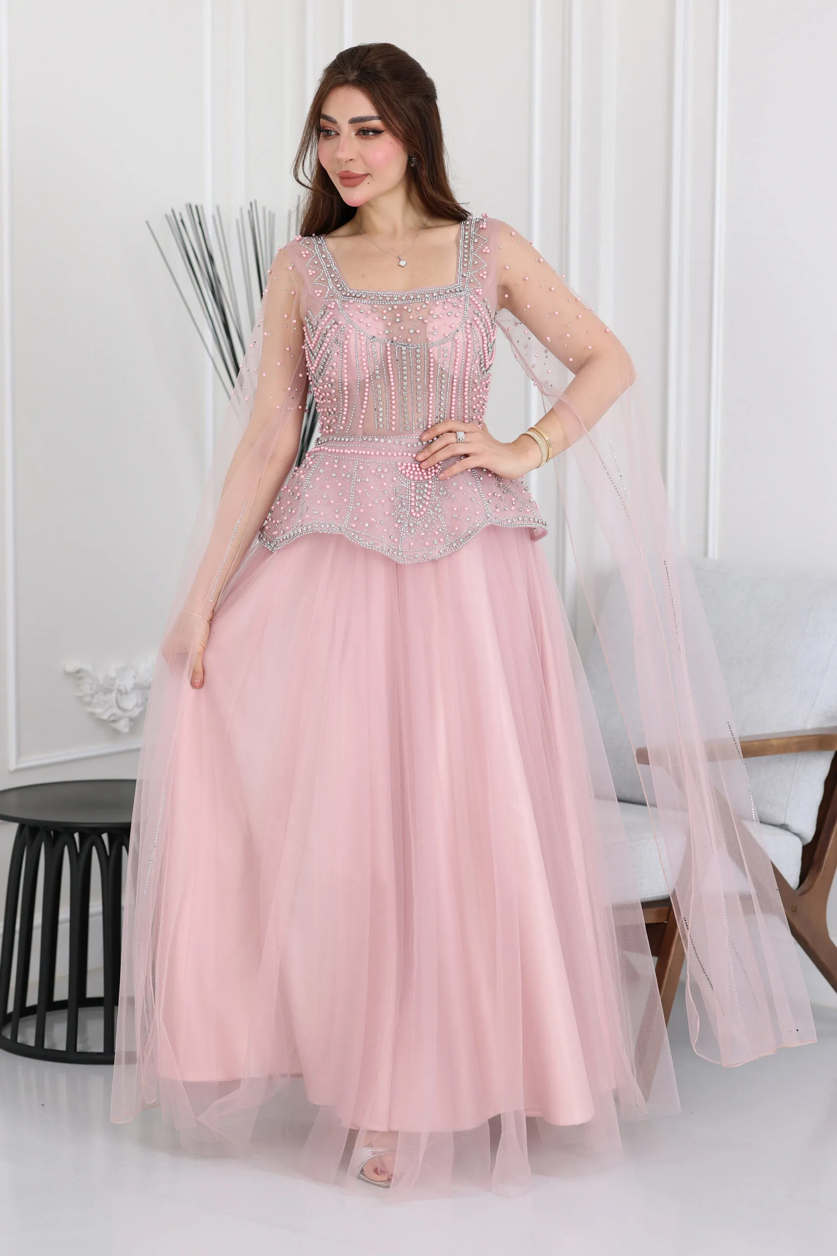 فستان سهرة تطريز لؤلؤ