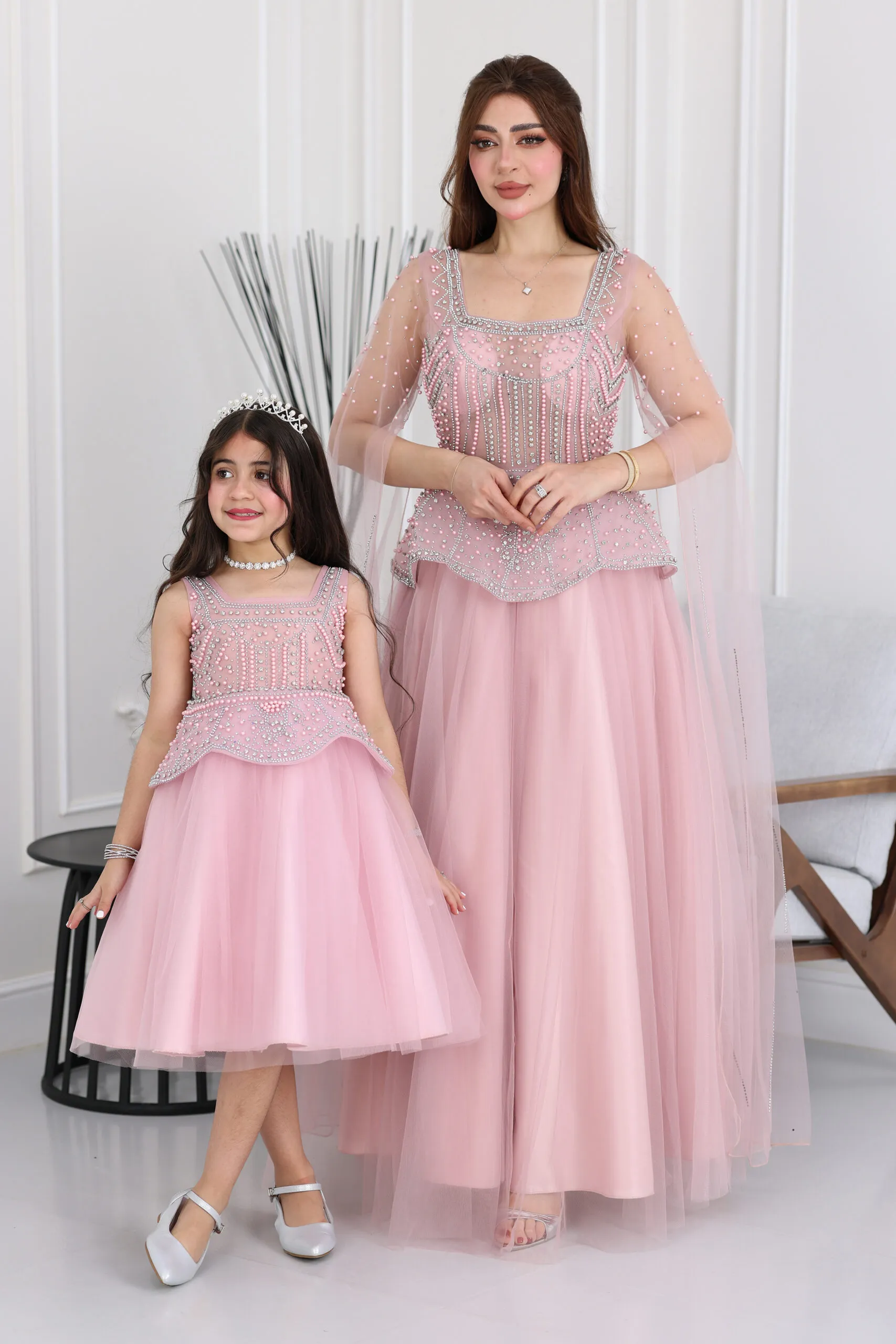 فستان سهرة تطريز لؤلؤ