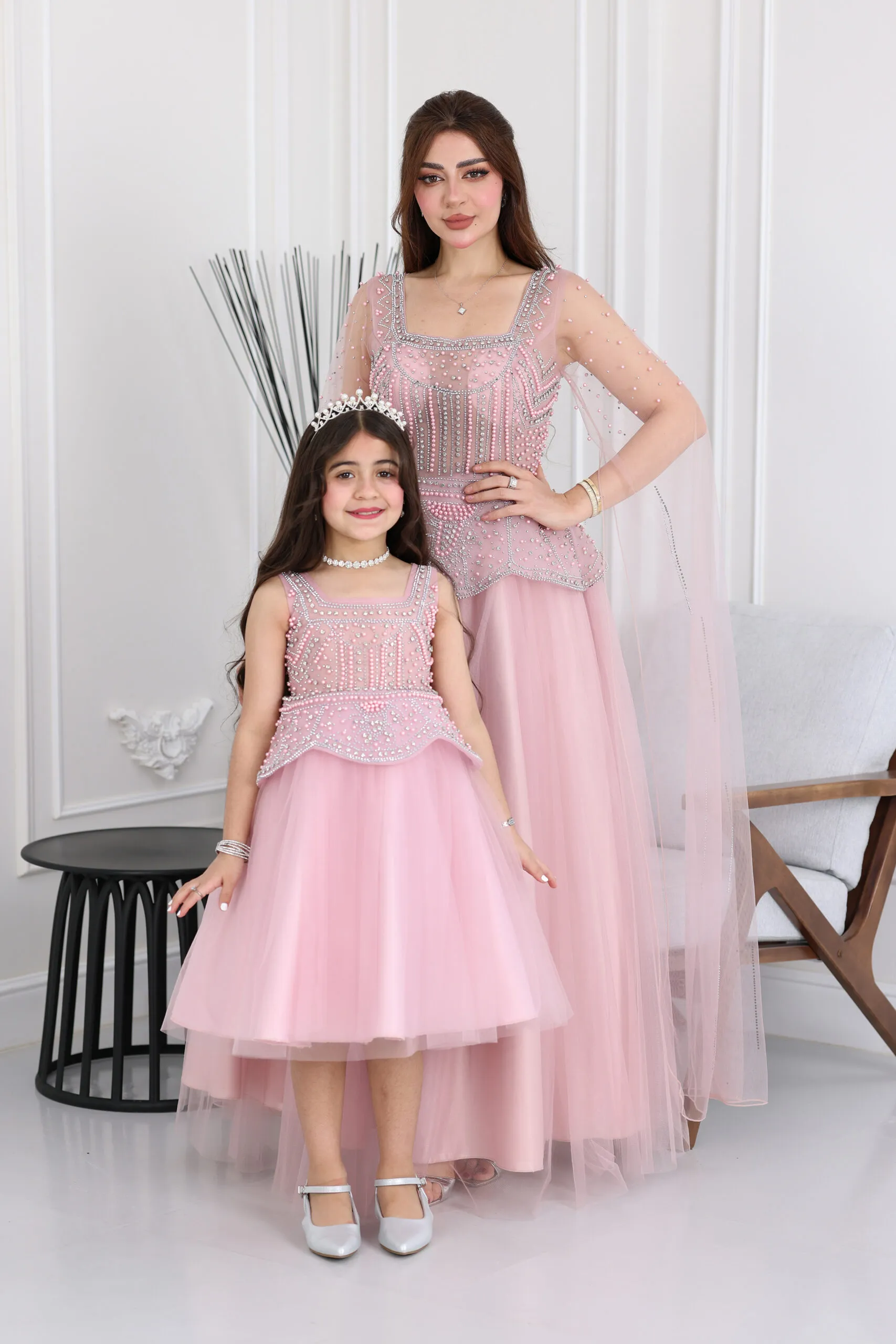 فستان بناتي تطريز لؤلؤ