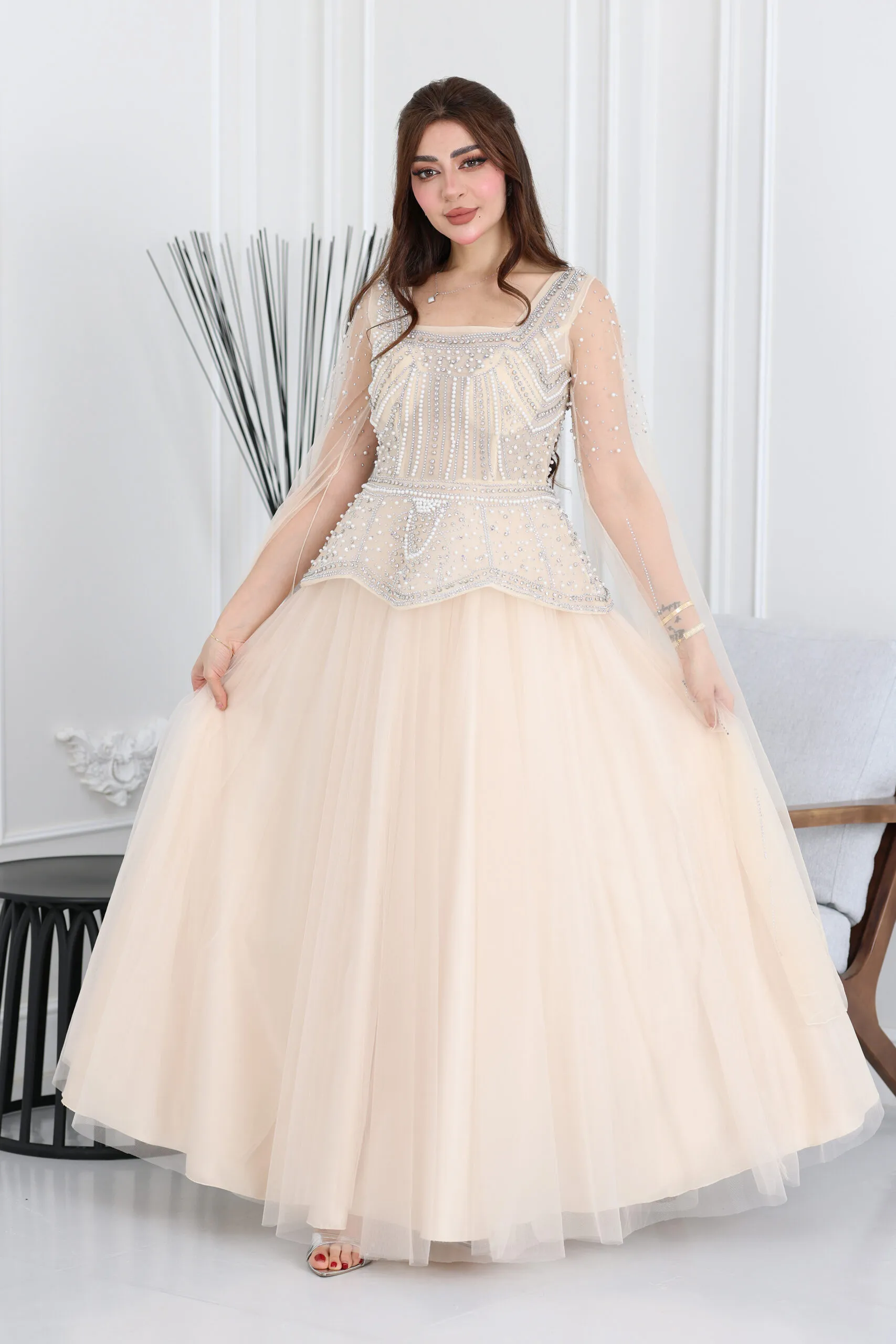 فستان سهرة تطريز لؤلؤ