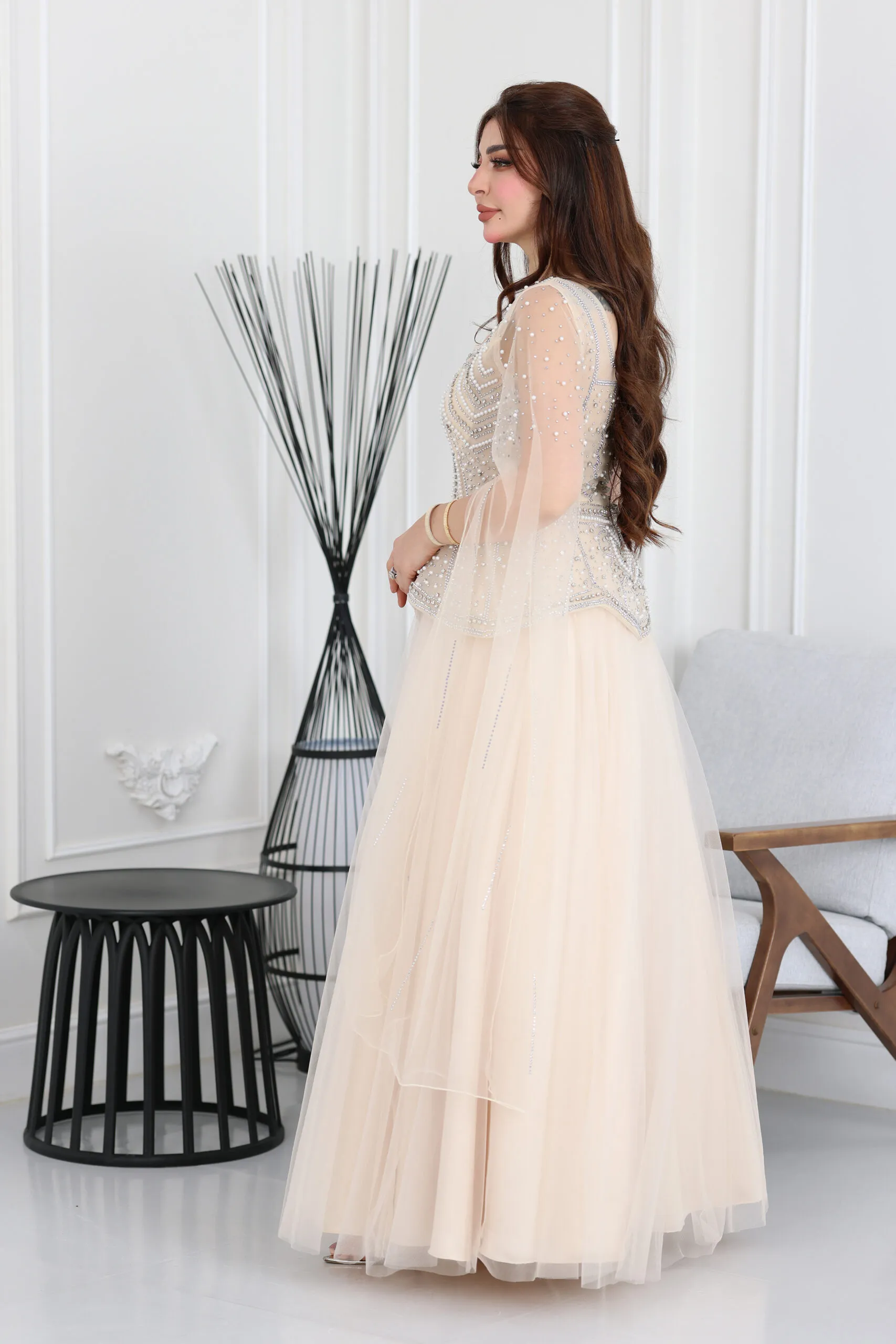 فستان سهرة تطريز لؤلؤ