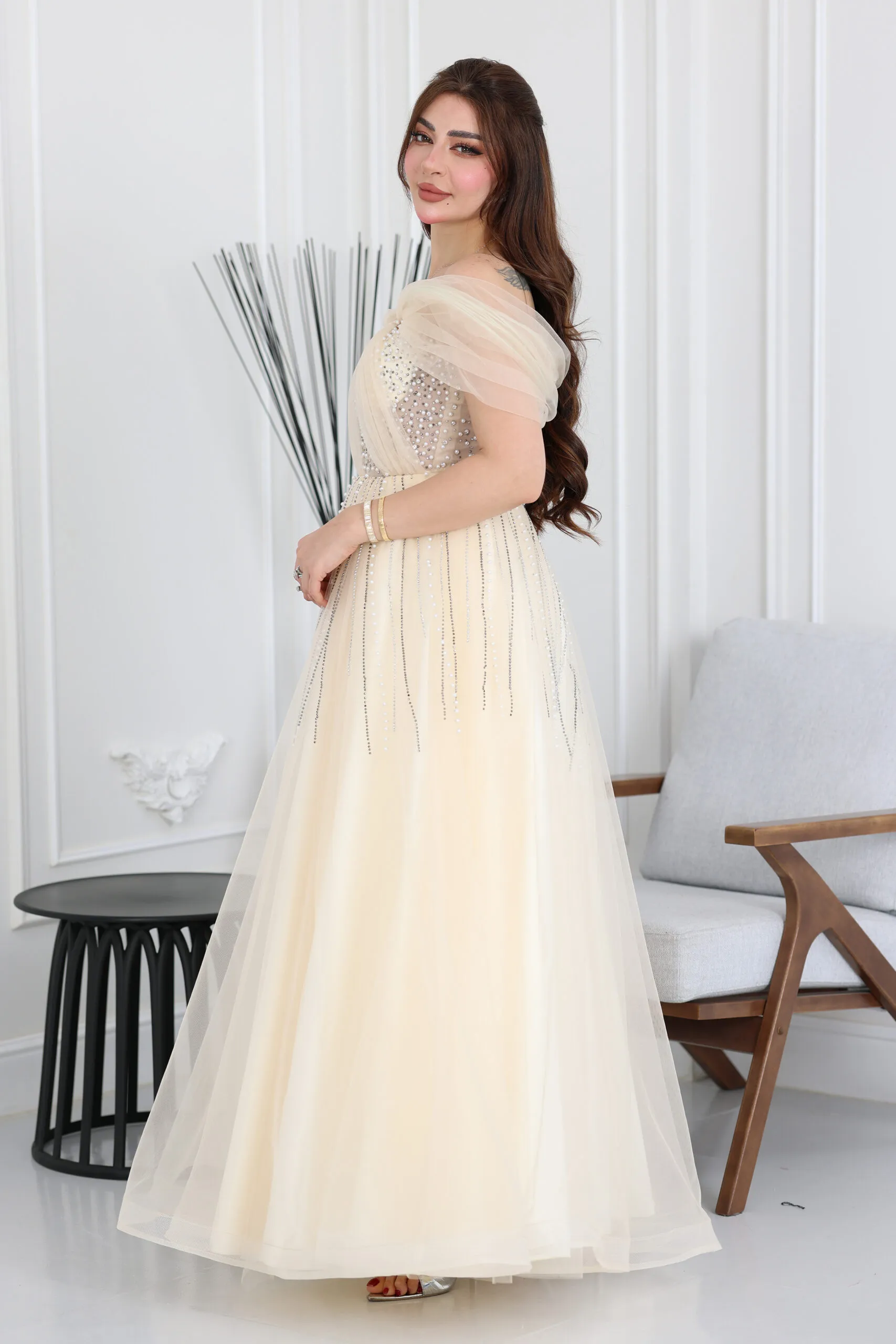 فستان سهرة تول لولو