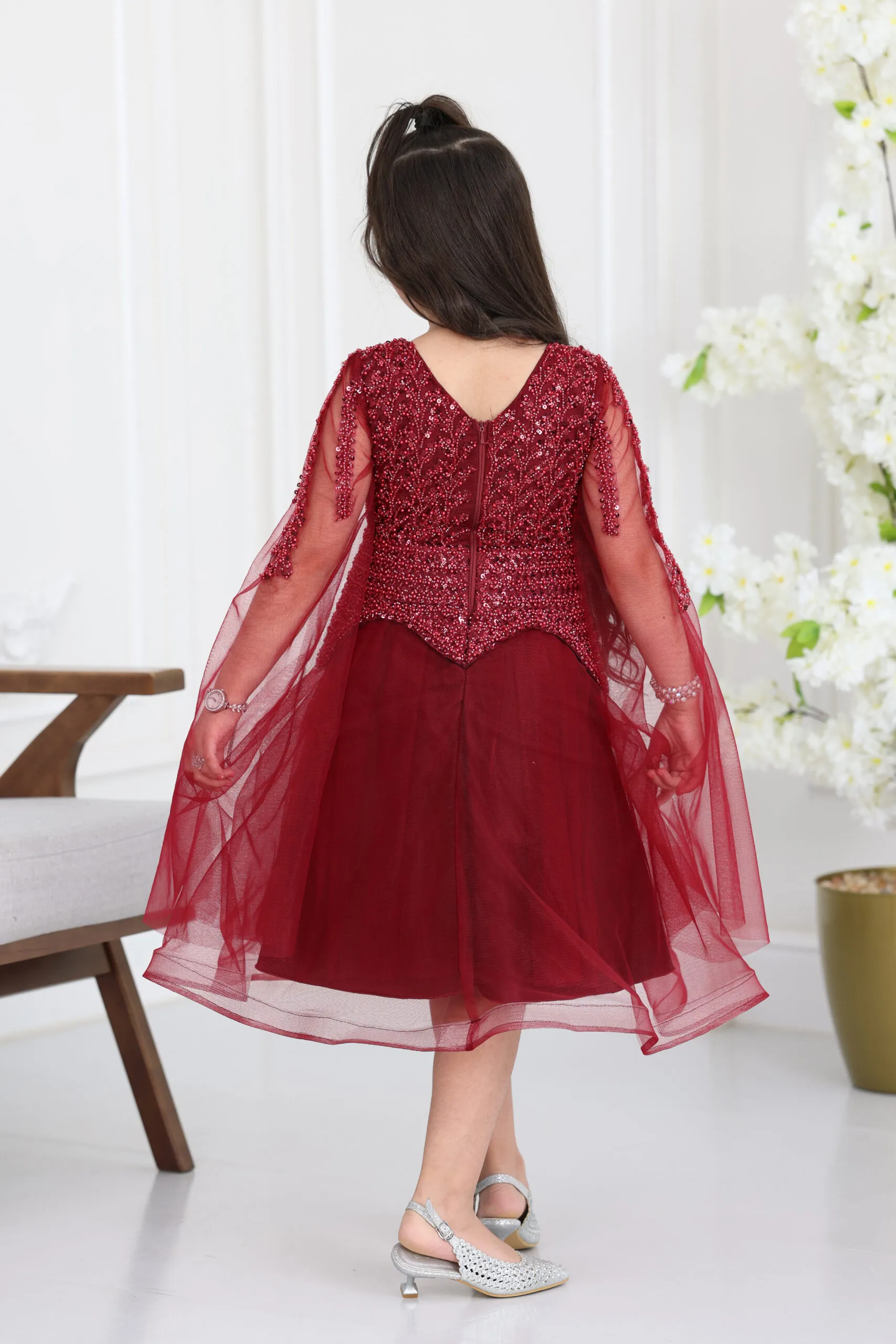 فستان بناتي بتصميم راقي